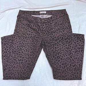 Free People leopard print jeans sz 28